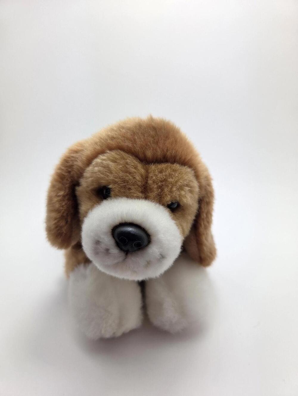 Vintage Webkinz "Signature Beagle” without Tag/Code, Ganz Plush (9 inch)